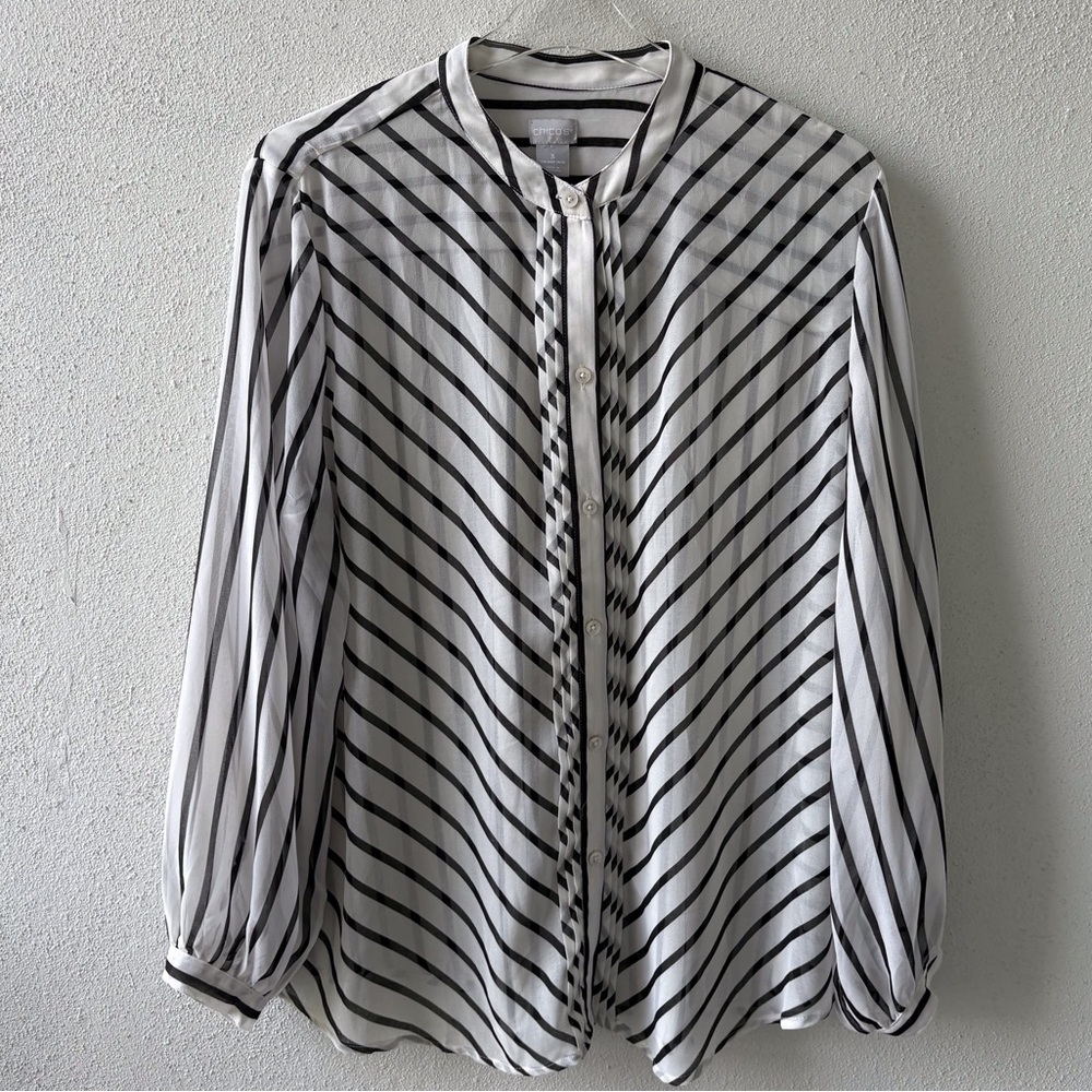 Chico Black & White Stripe Button Up Blouse Size 16/18 Billowy‎ Sleeves Ruffle